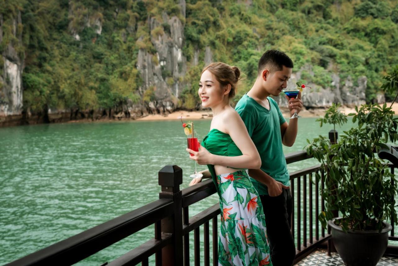 Sena Cruises - Wonder On Lan Ha Bay Hotell Ha Long Exteriör bild