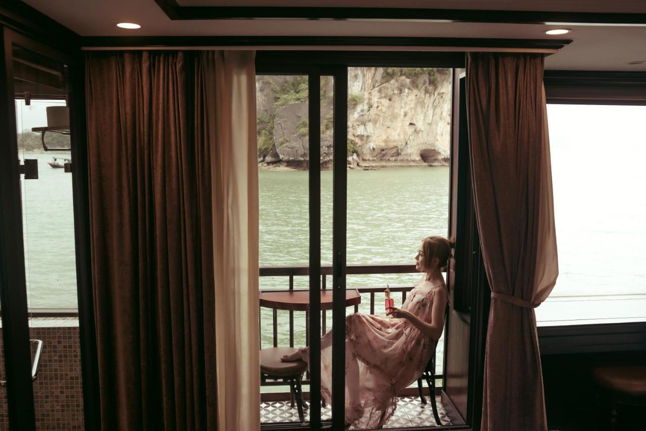Sena Cruises - Wonder On Lan Ha Bay Hotell Ha Long Exteriör bild