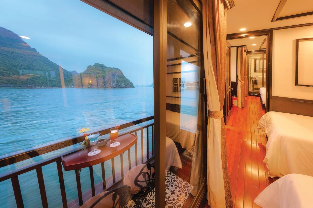 Sena Cruises - Wonder On Lan Ha Bay Hotell Ha Long Exteriör bild